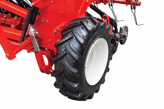 TAILLE DES PNEUS 10.0/75-15.3