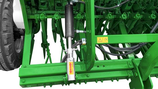 HYDRAULIC DEPTH ADJUSTMENT